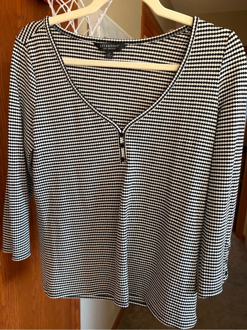 Liverpool Black & White Houndstooth V-Neck Zip Long Sleeve Top